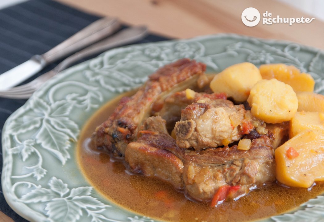 Ribs stew with potatoes