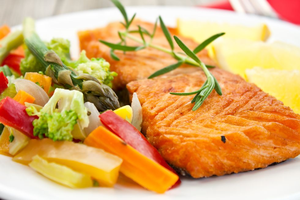 salmon with potatoes and vegetables